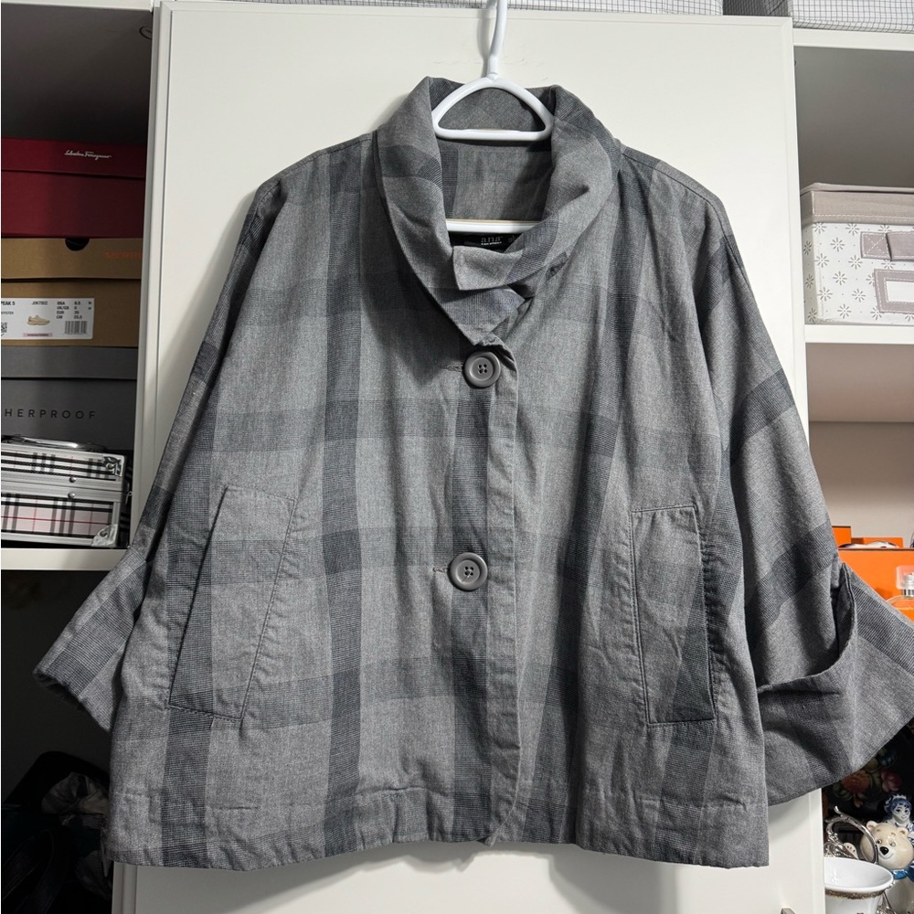 Gray Plaid Women's Jacket